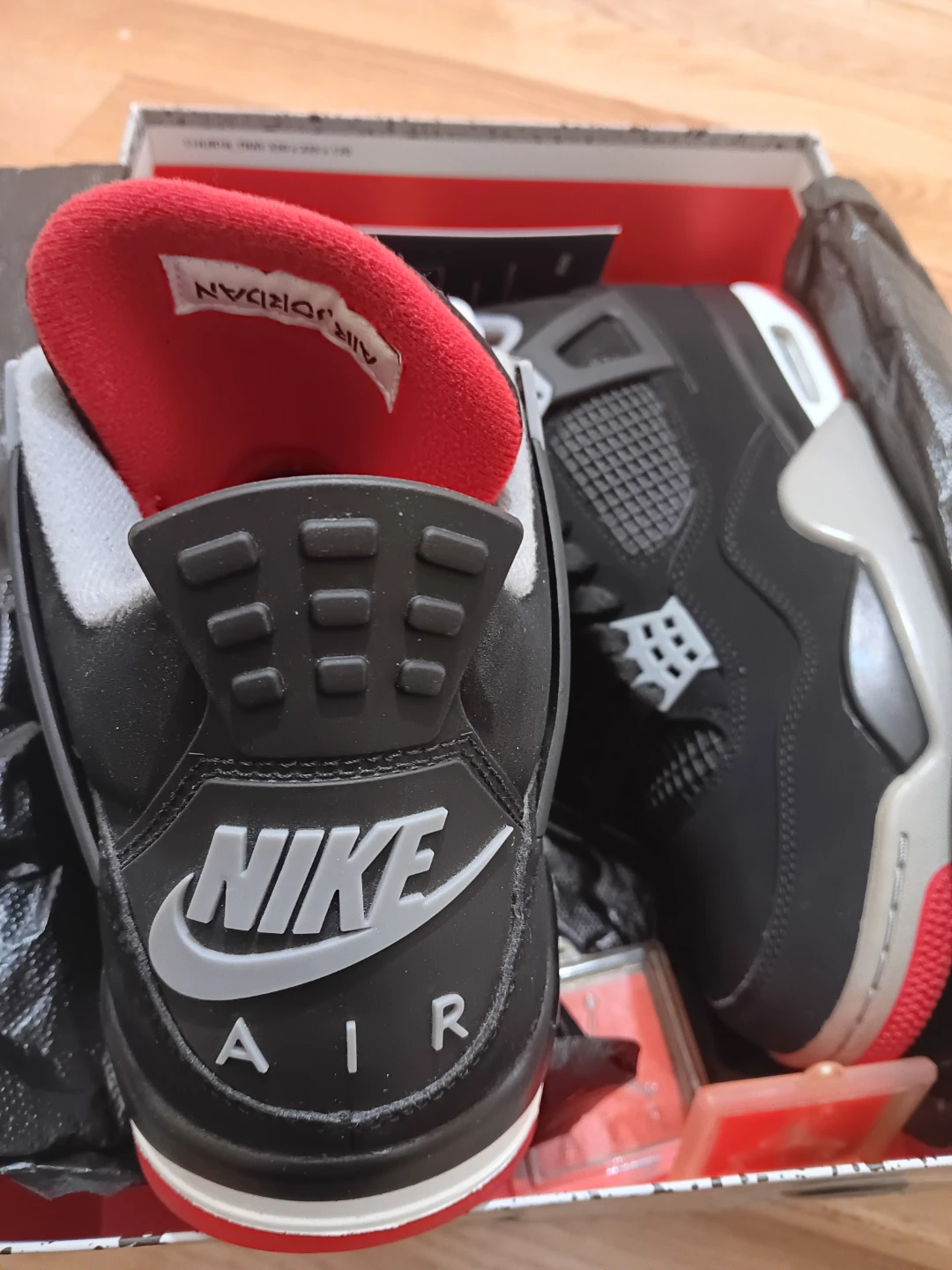 9 Men's Jordan OG Bred 4 NIKE (2019)