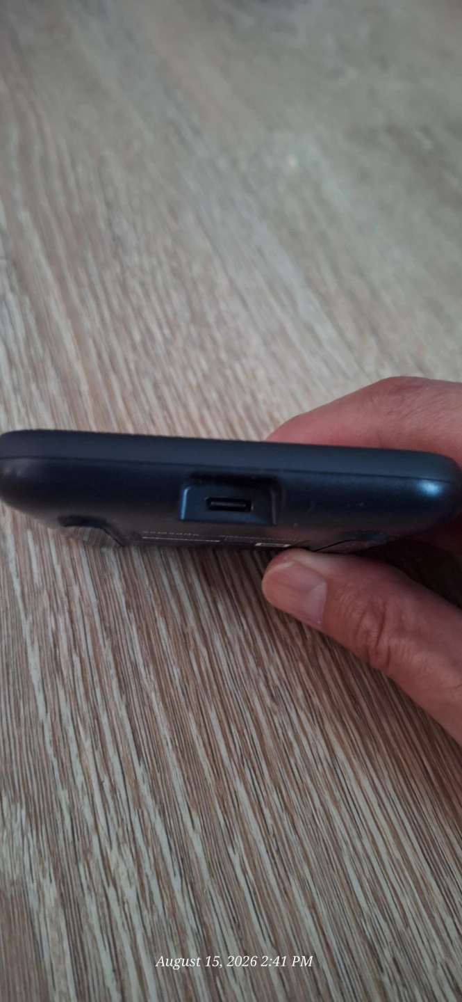 Samsung Qi Charger - photo 3