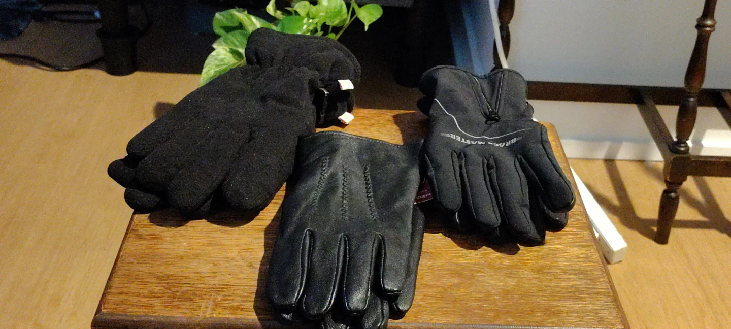 Black Gloves (3 Pairs) - photo 3