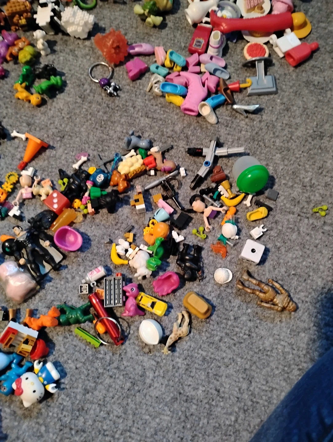 Large Mixed Toy Bundle - photo 3