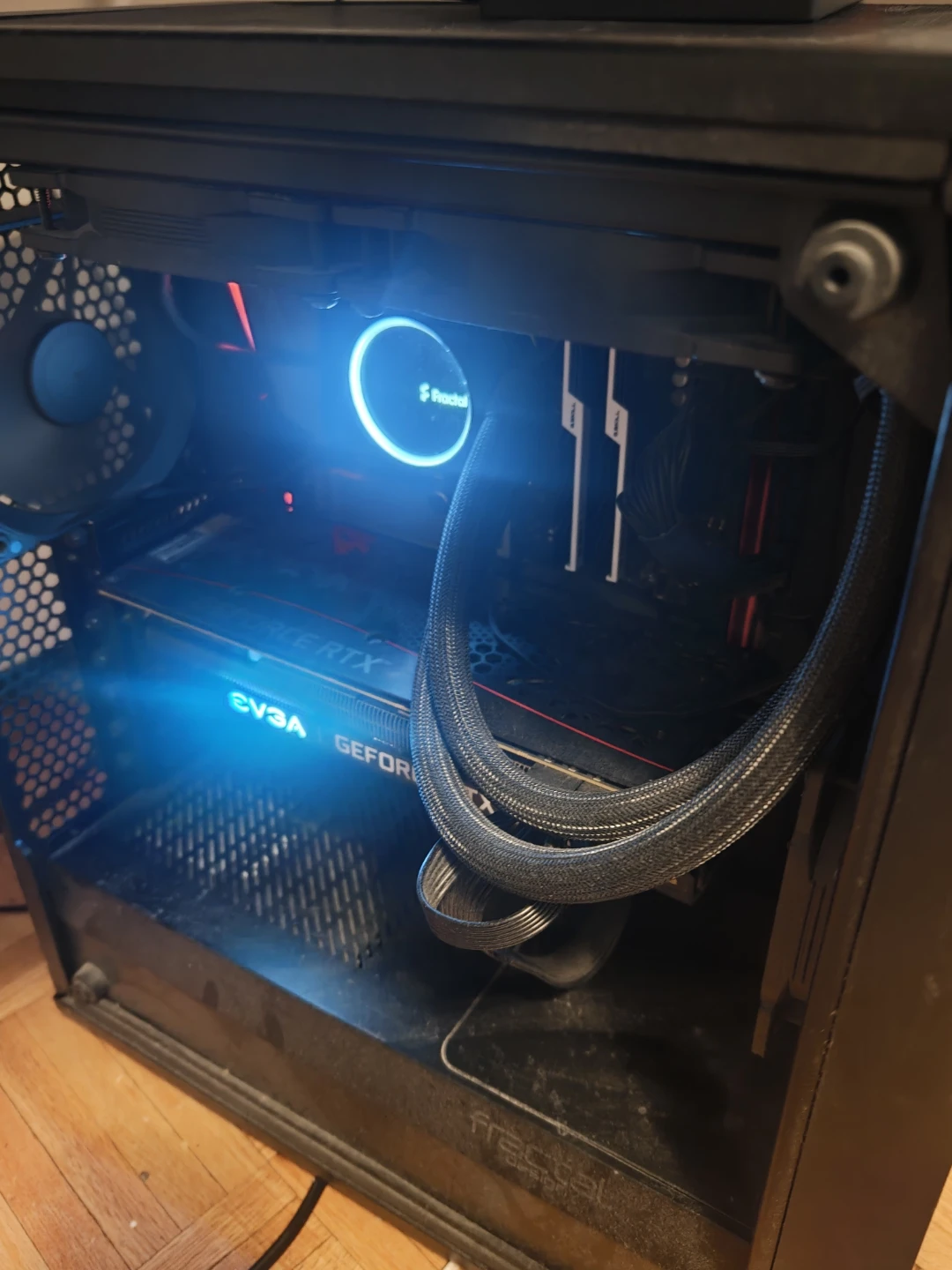 Desktop ryzen 5950x with EVGA RTX 3070 AND 32GB RAM - photo 3