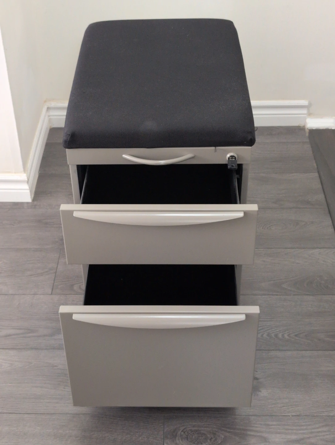 Lawfirth 2-Drawer Mobile Filing Cabinet with Seat - photo 2