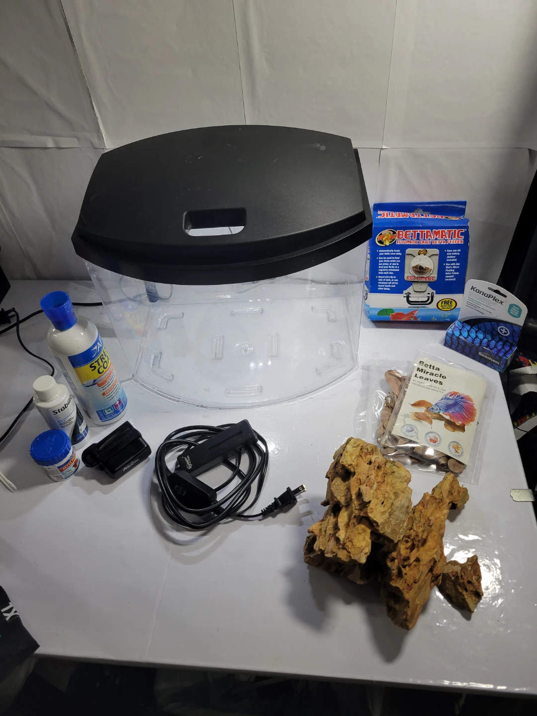 Betta Plastic Fish Tank Starter Kit with Accessories