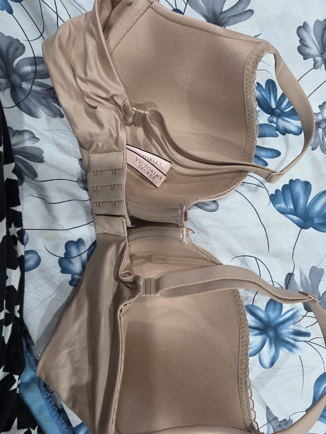 Victoria's Secret "Body By Victoria" Lined Demi Bra - photo 2