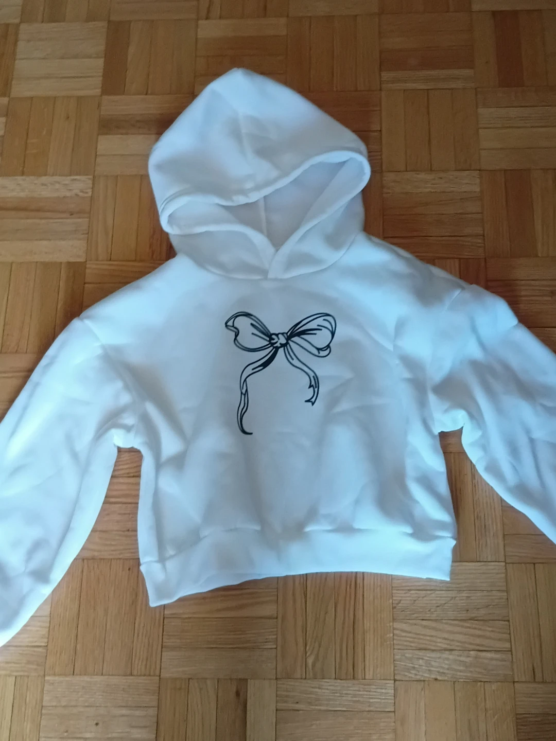 White hoodie