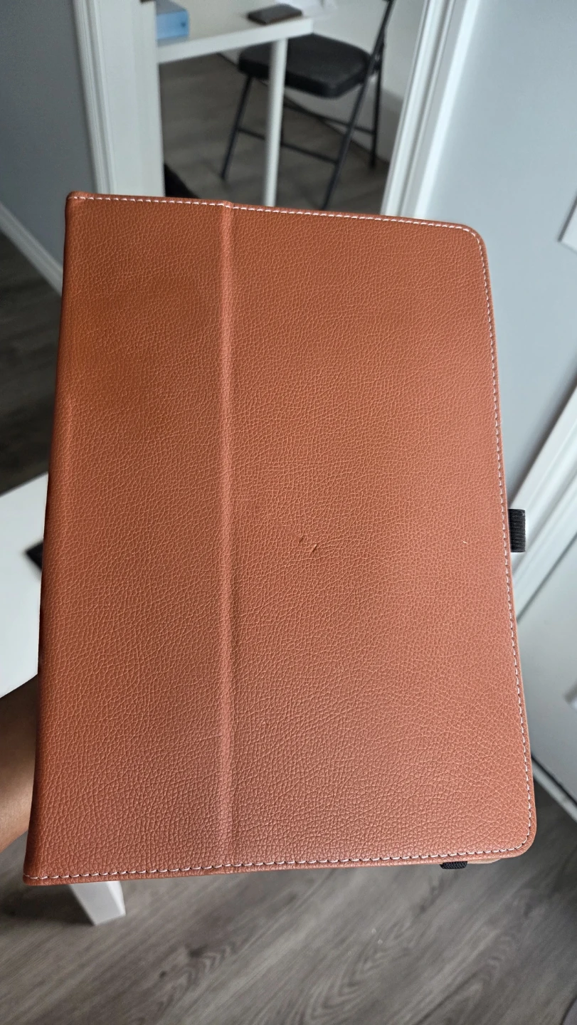 Universal Leather Tablet Folio Case (9-11 inch) - Brand New - photo 3