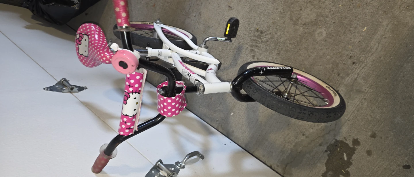 Hello Kitty Kids Girl Bike - photo 2