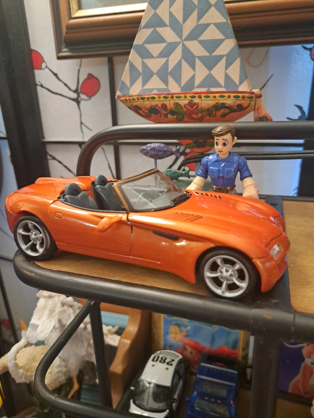 Orange Convertible Maisto 1:24 diecast