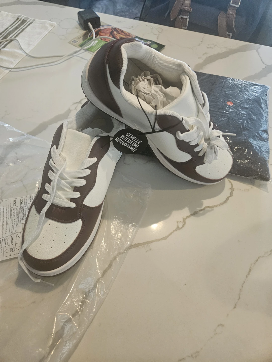 11 Street Padded Insole Sneakers - photo 2