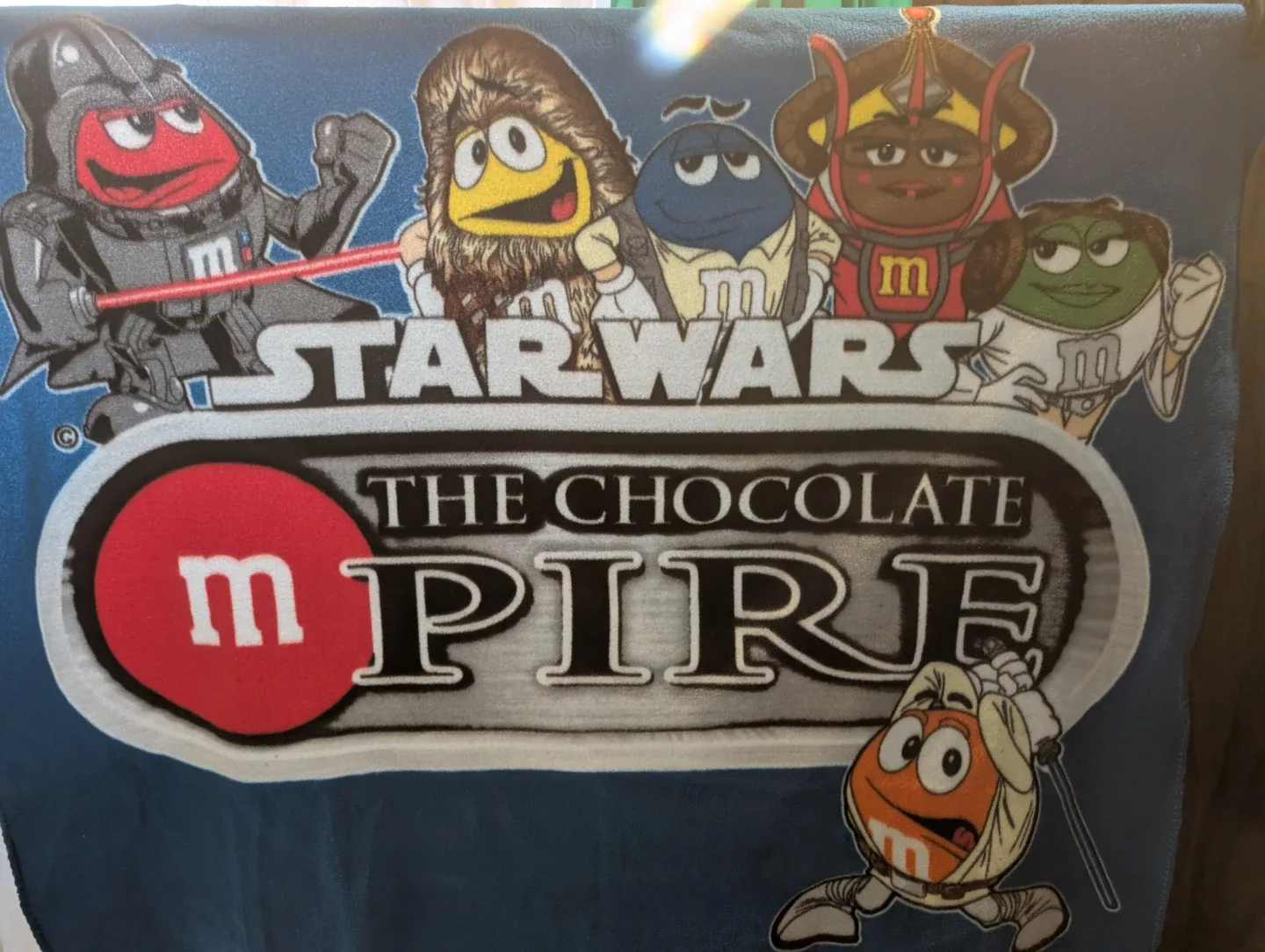 M&M Star Wars The Chocolate Empire Throw - photo 2