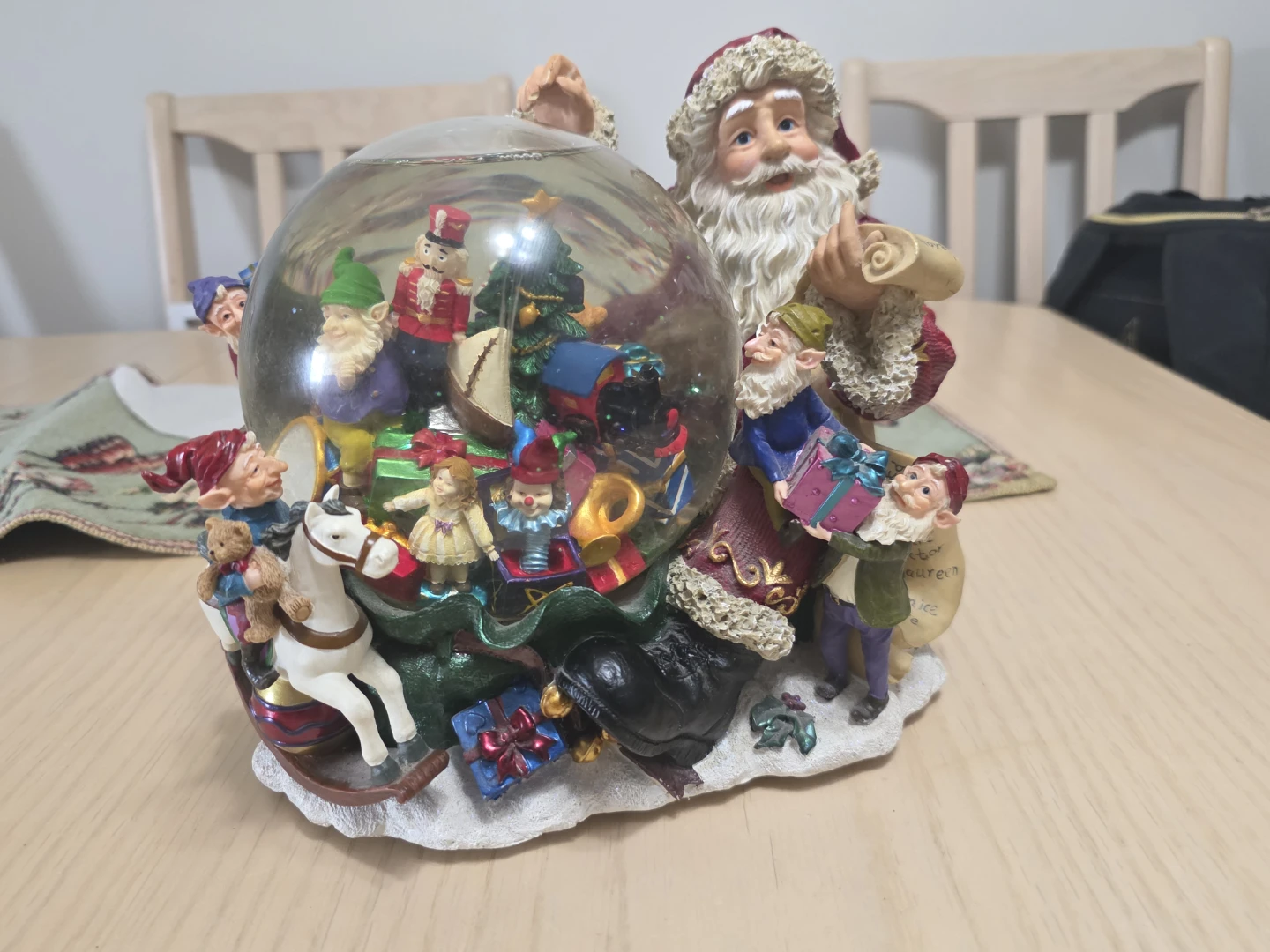 Snowglobes for sale - photo 5