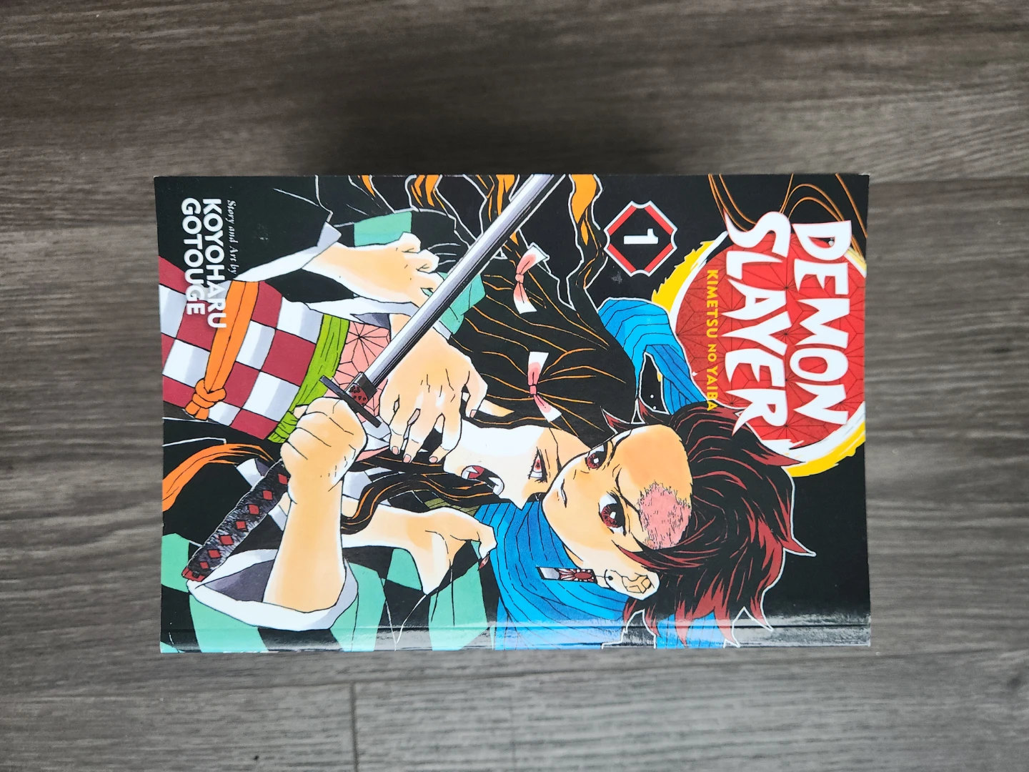 Demon Slayer: Kimetsu no Yaiba Manga Volumes 1-7