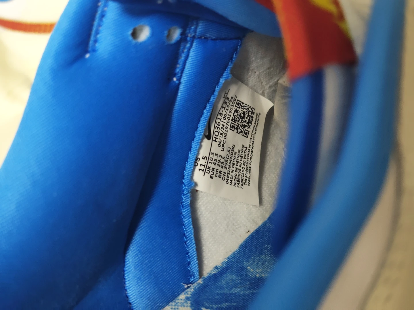 Nike Dunk Low White Blue Yellow Sneakers - photo 2