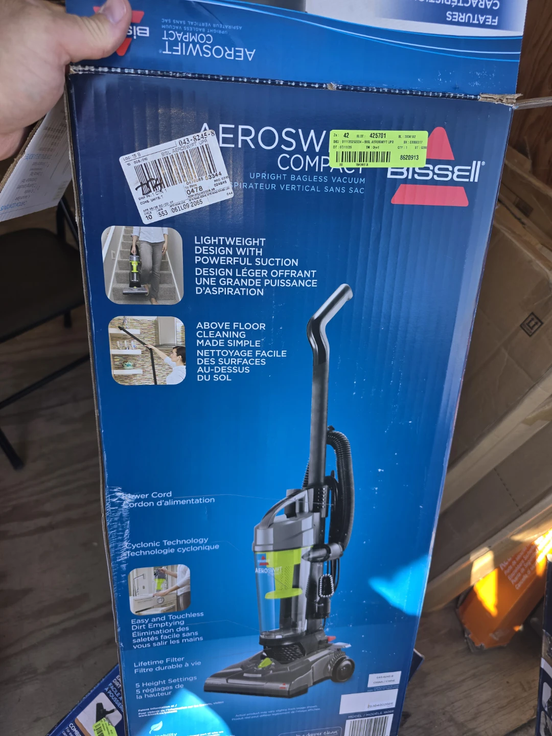 Bissell AeroSwift Compact Upright Bagless Vacuum - photo 4