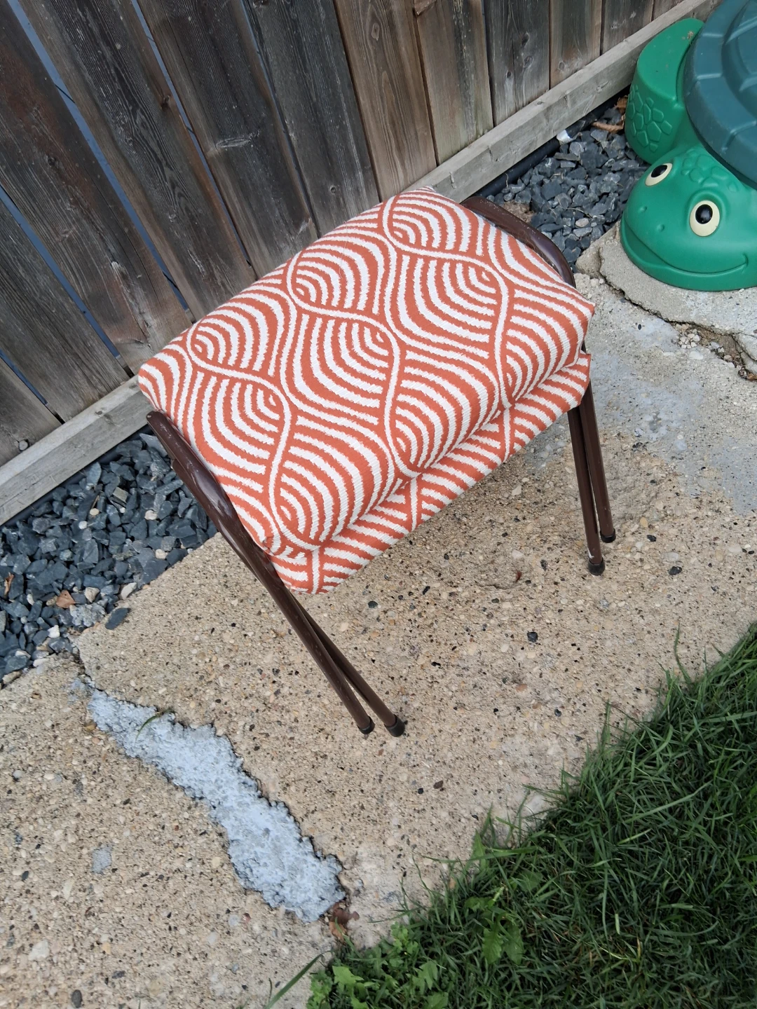 Vintage Accent Stool Set - photo 2