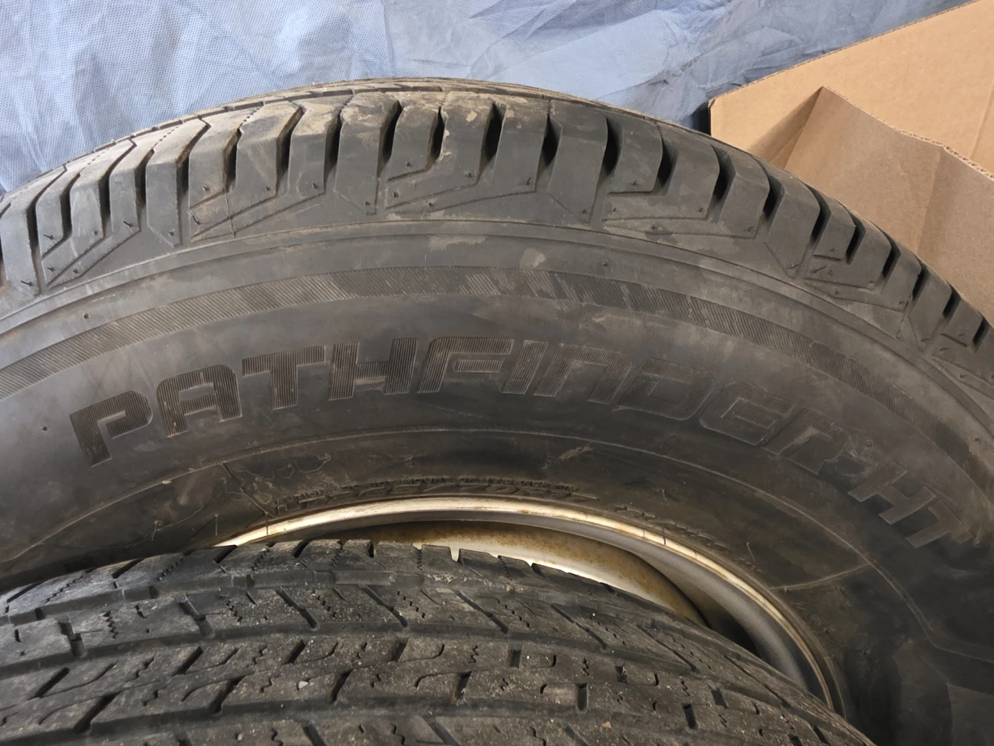 Set of 4 Goodyear Pathfinder Tires - photo 3