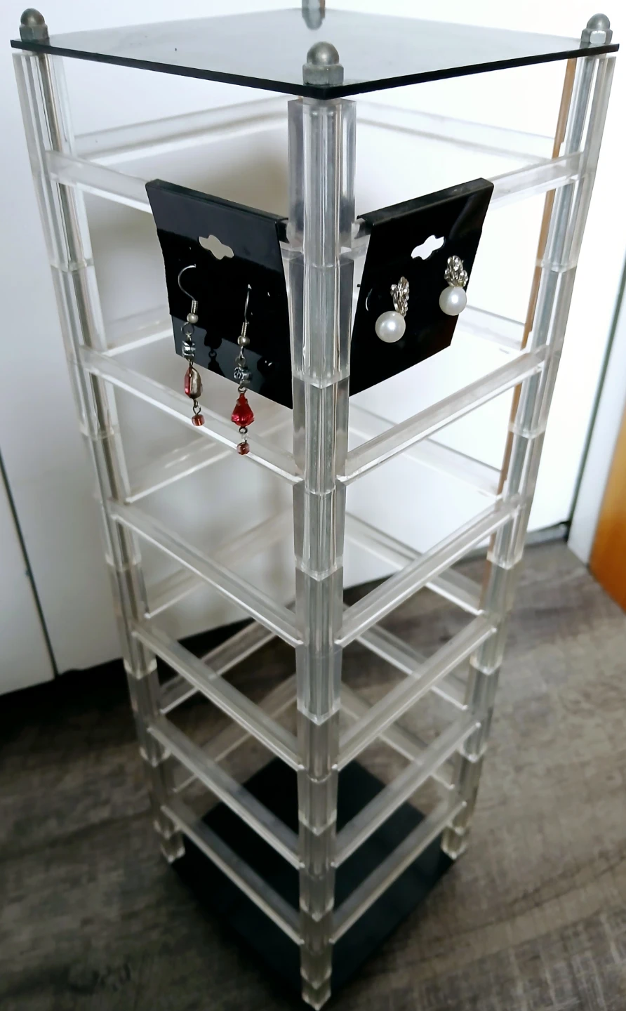 Clear Rotating Jewelry Display Stand