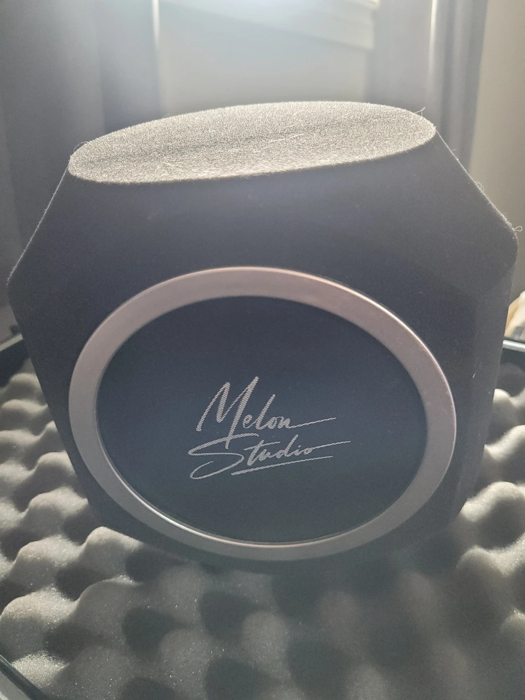 Melon Studio Microphone Isolation Shield