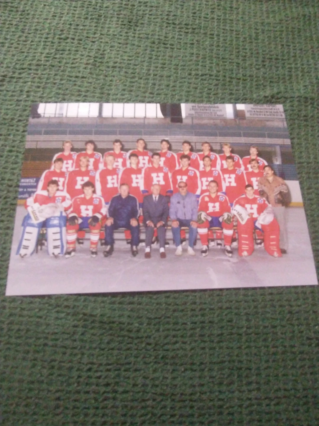 Cechmanek - TJ Banik Hodonin 1992-93 Team Photo and Program - photo 2