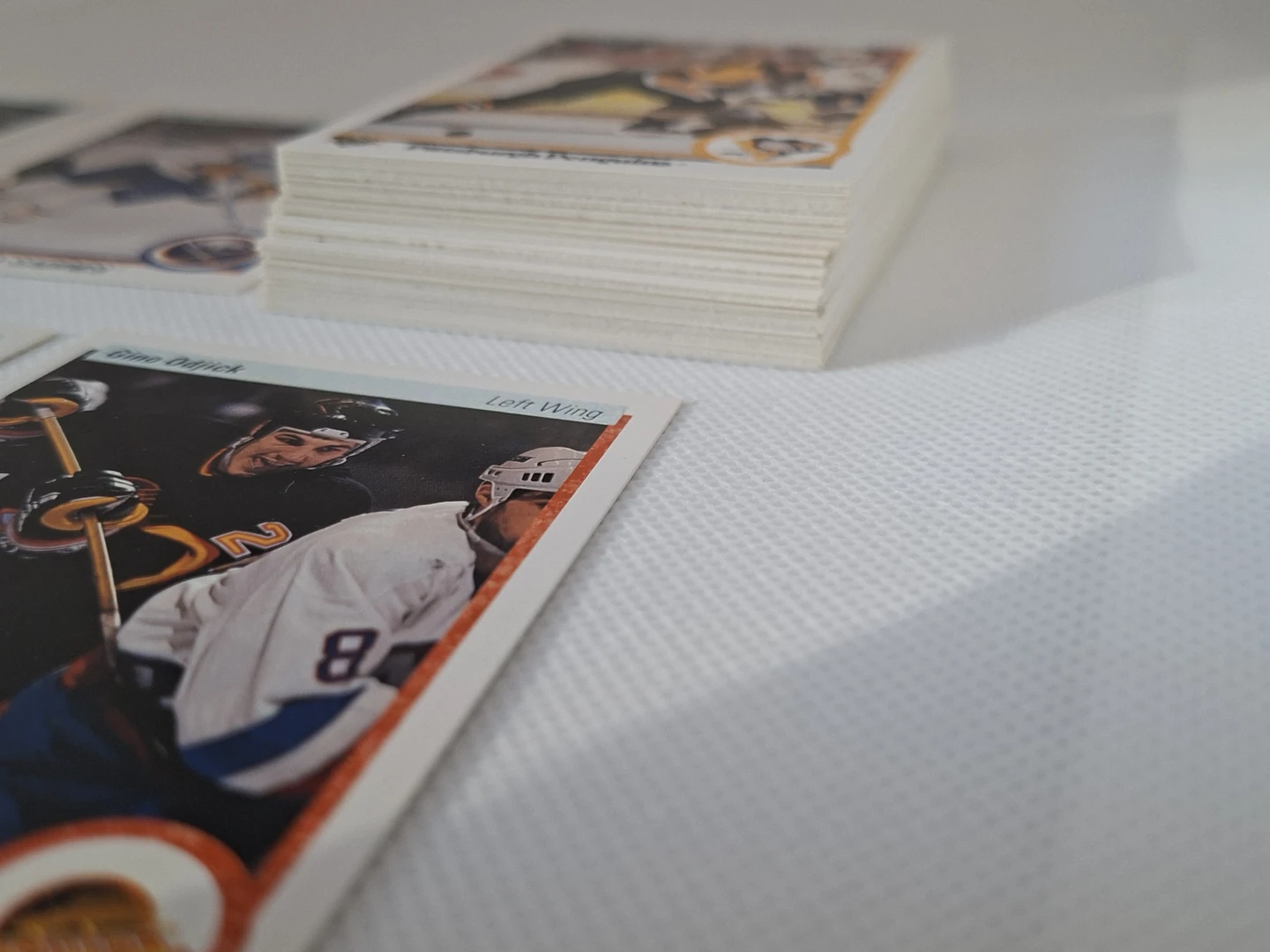 Collection of Vintage Upper Deck NHL Hockey Cards - photo 3