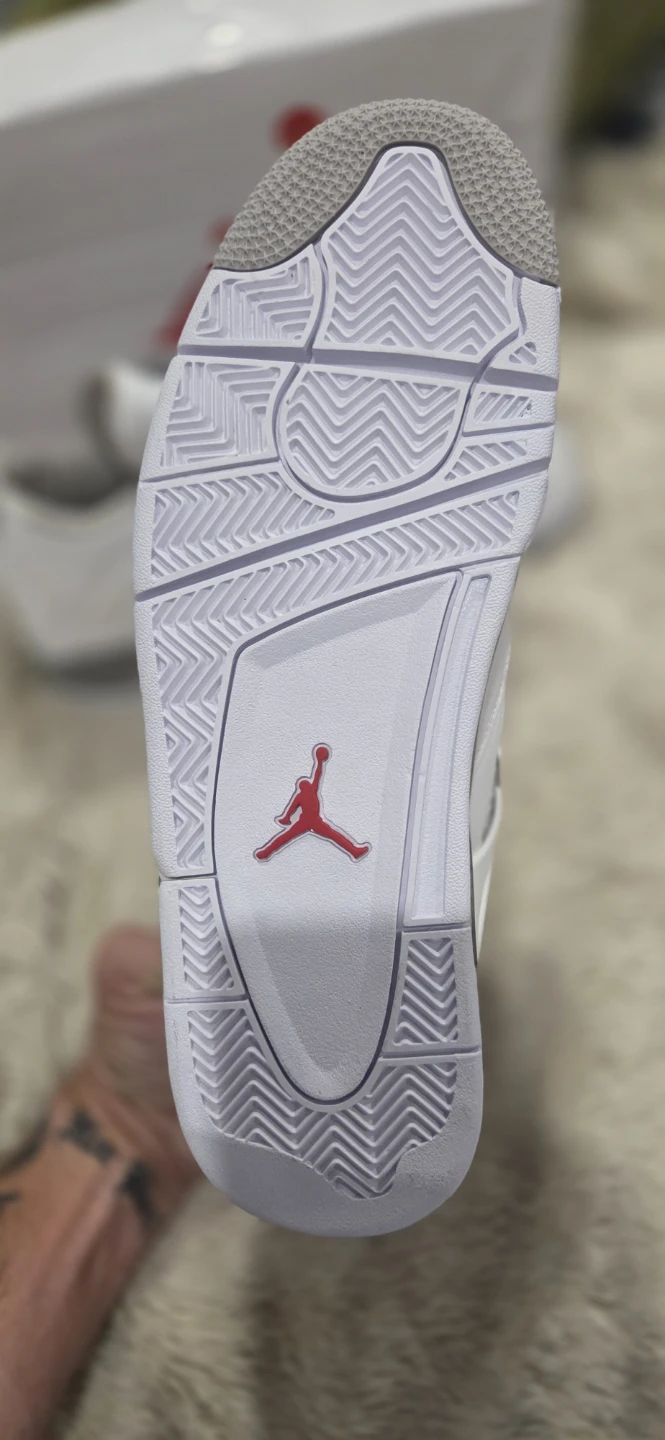 Jordan 4 White Cement stlye - photo 3
