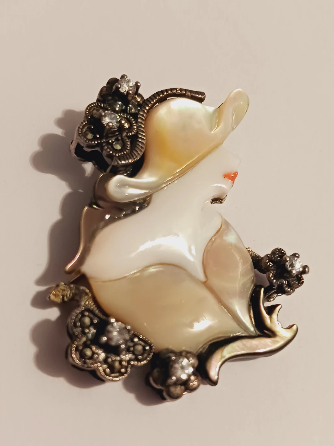 Sterling Silver Mother of Pearl & Marcasite Brooch - photo 2