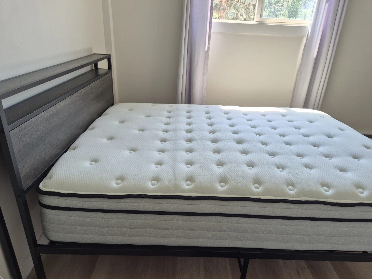 White Tufted Mattress and Bedframe - photo 4