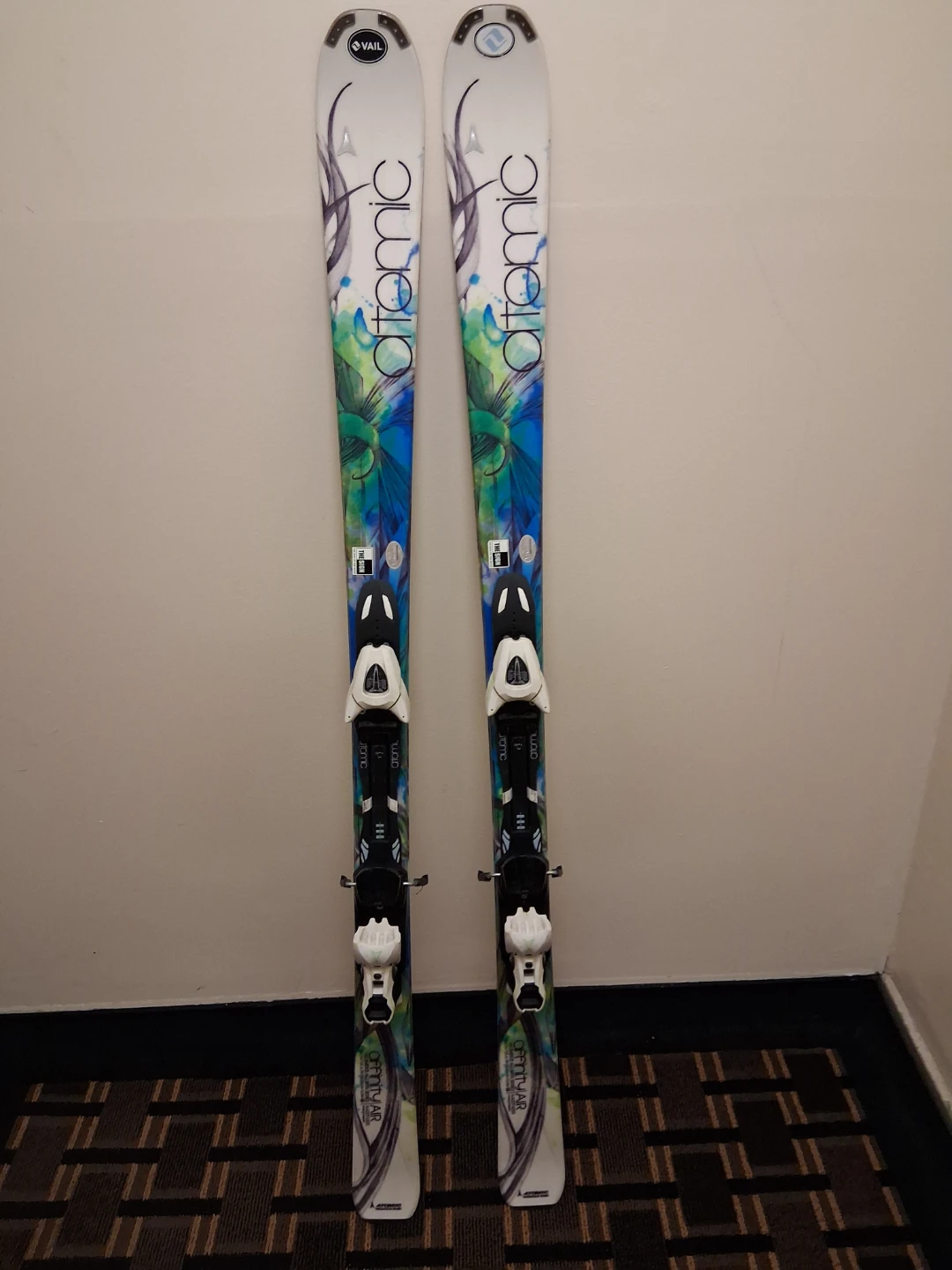 Women's Atomic Affinity Air Skis 175 cm