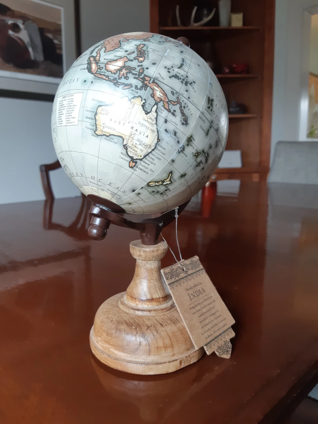 World Globe Vintage Style Map - photo 5