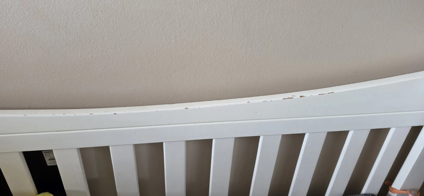 White Baby Crib good condition - photo 2