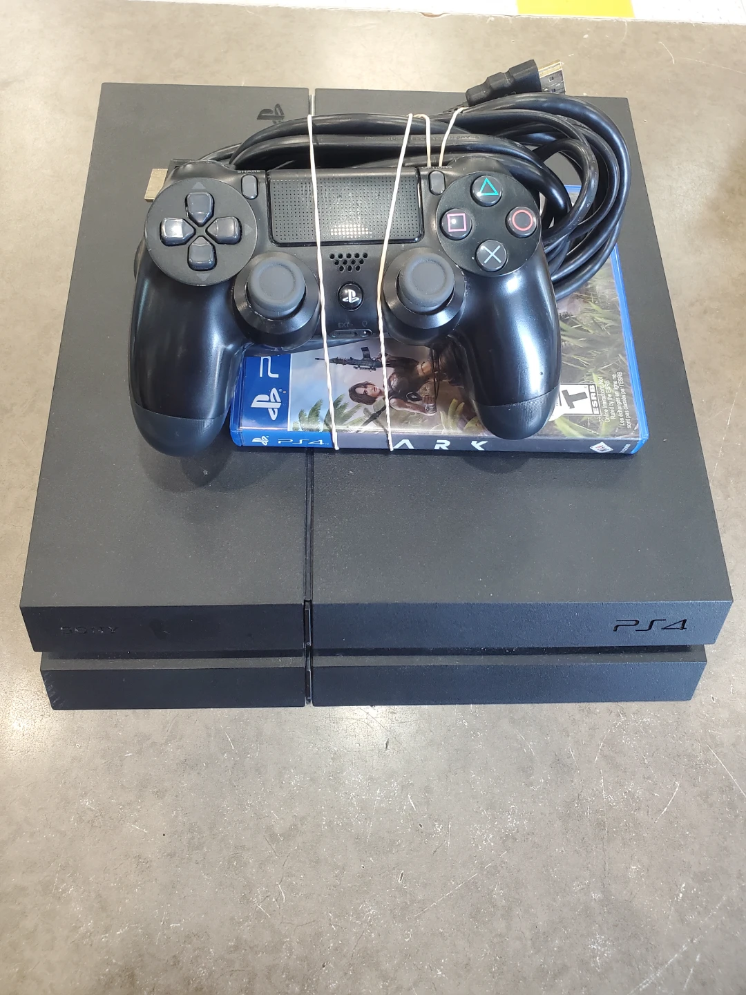 PlayStation 4 Console Bundle with Controller and Game - photo 2