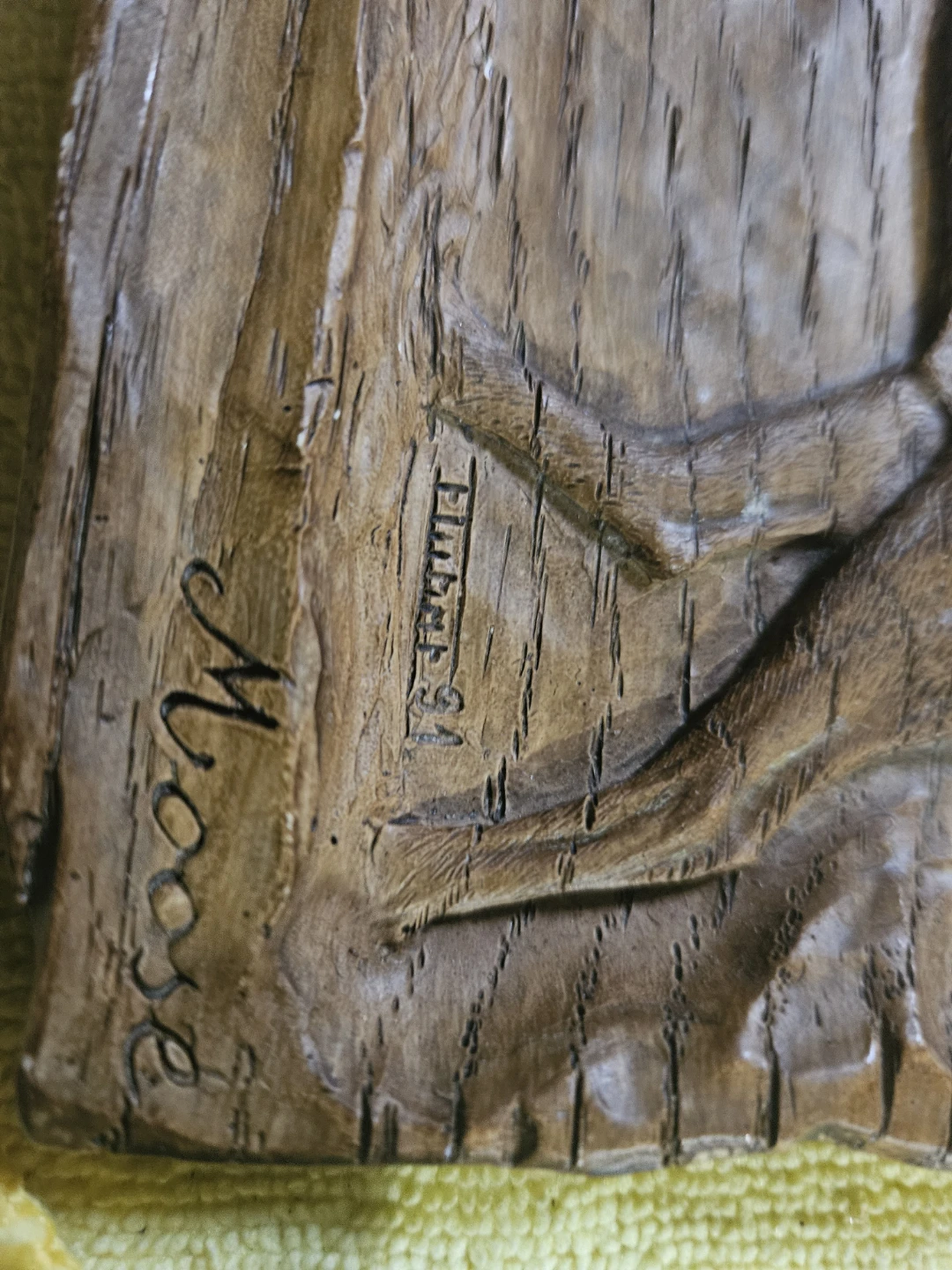 Carved Moose Canadian Wildlife Plaque - photo 5