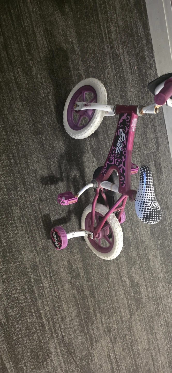 Bratz Kids Bicycle