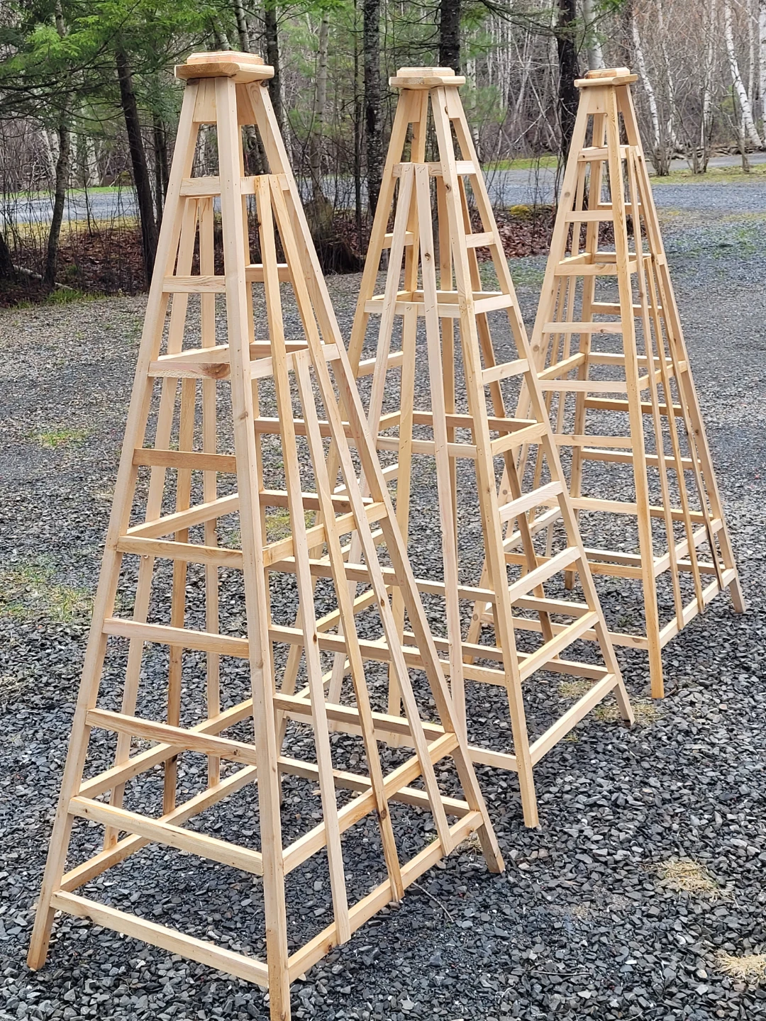 Garden pyramid trellises - photo 3