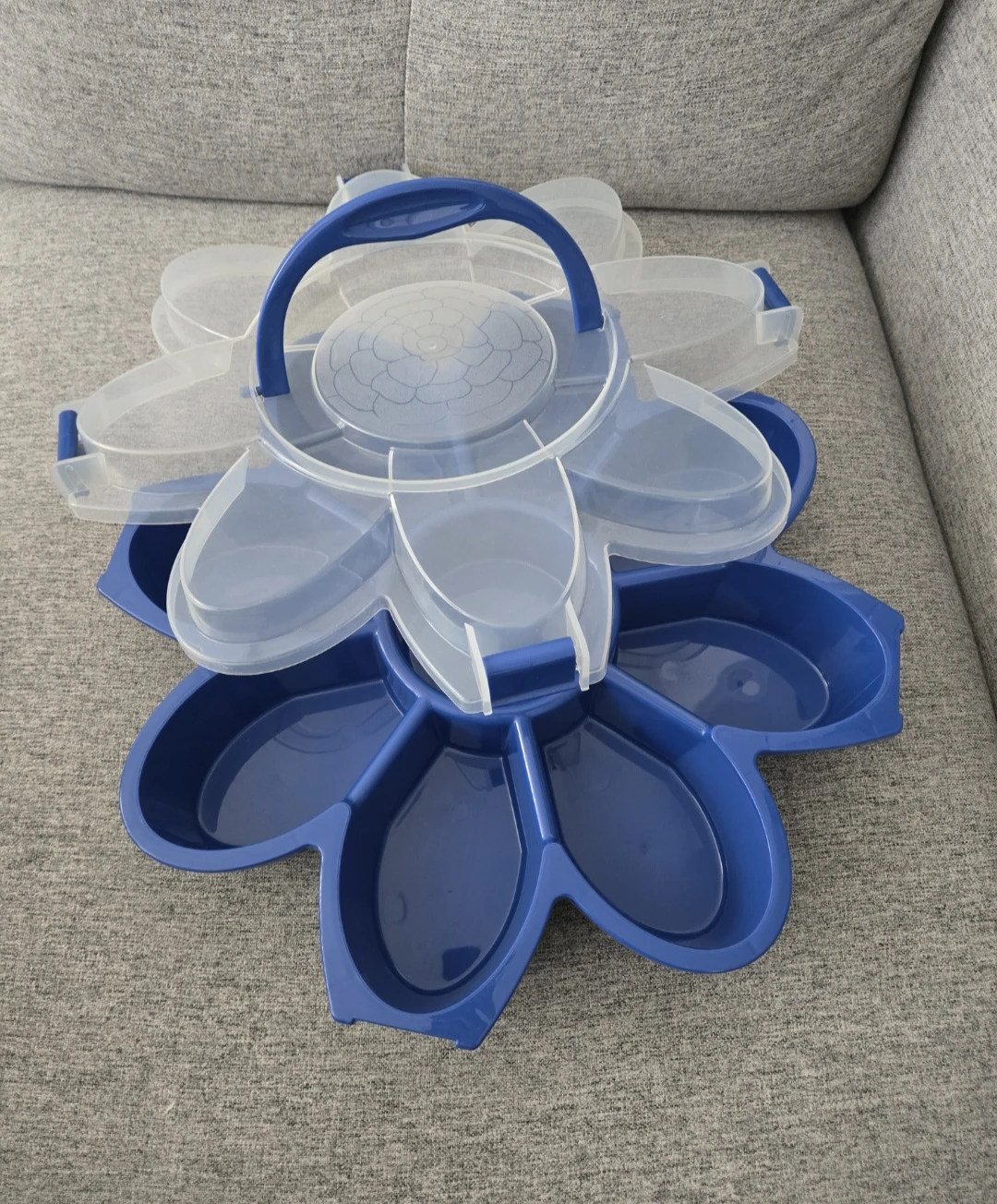 Fruit/Snack flower container with lid and handle - photo 3