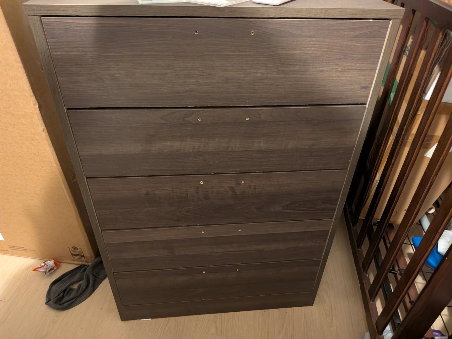 Dark Wood 5-Drawer Dresser