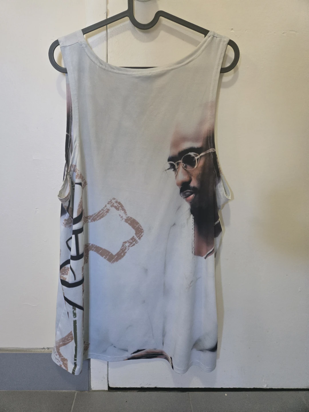 Hoodie & Tank top Size Medium