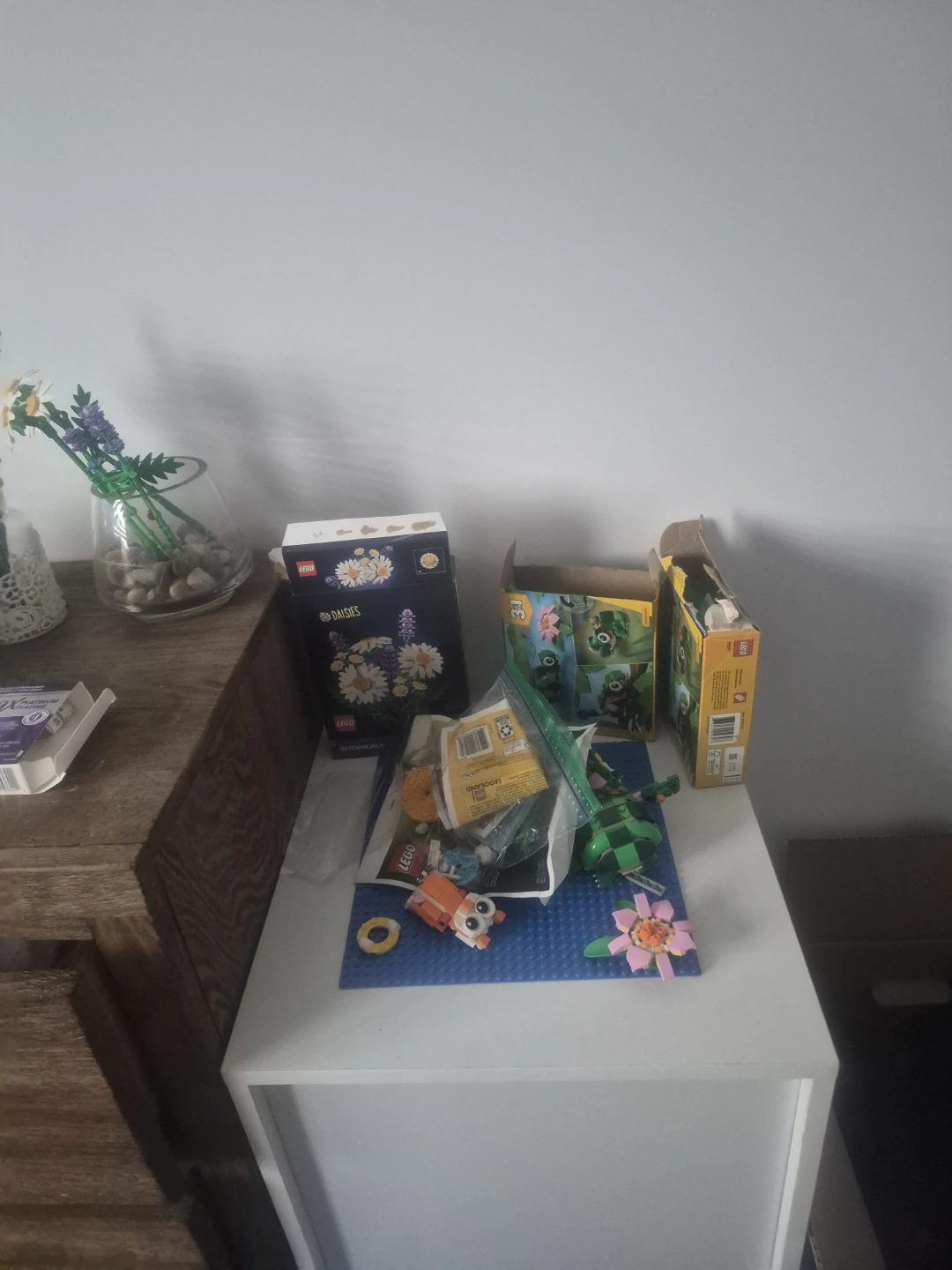 LEGO Flower Bouquet & Daisies Sets - photo 2