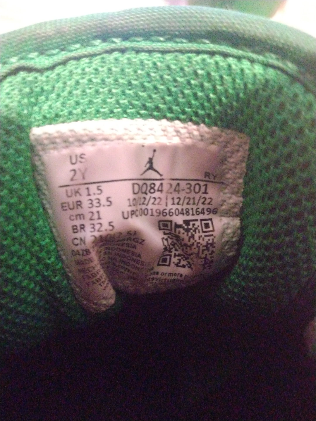 Air Jordan 1 white and green Sneakers - photo 4