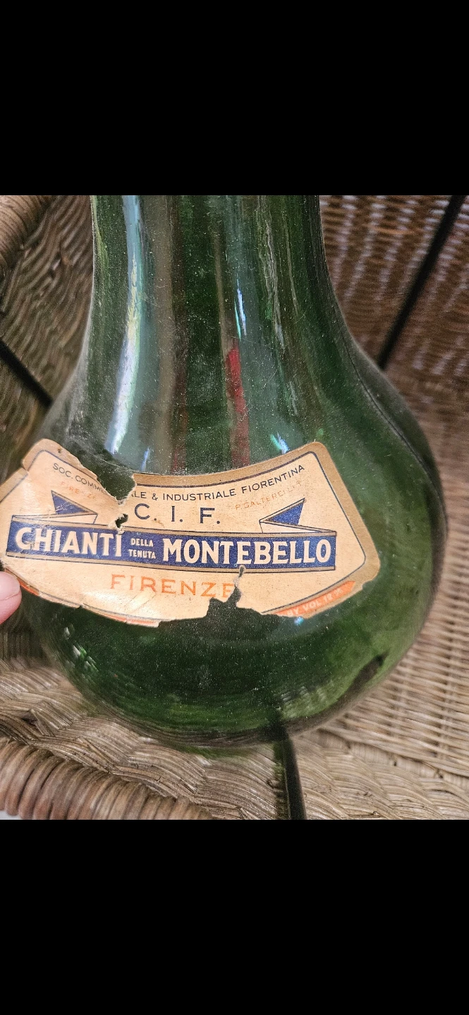 Chianti Montebello Bottle, 4 feet tall