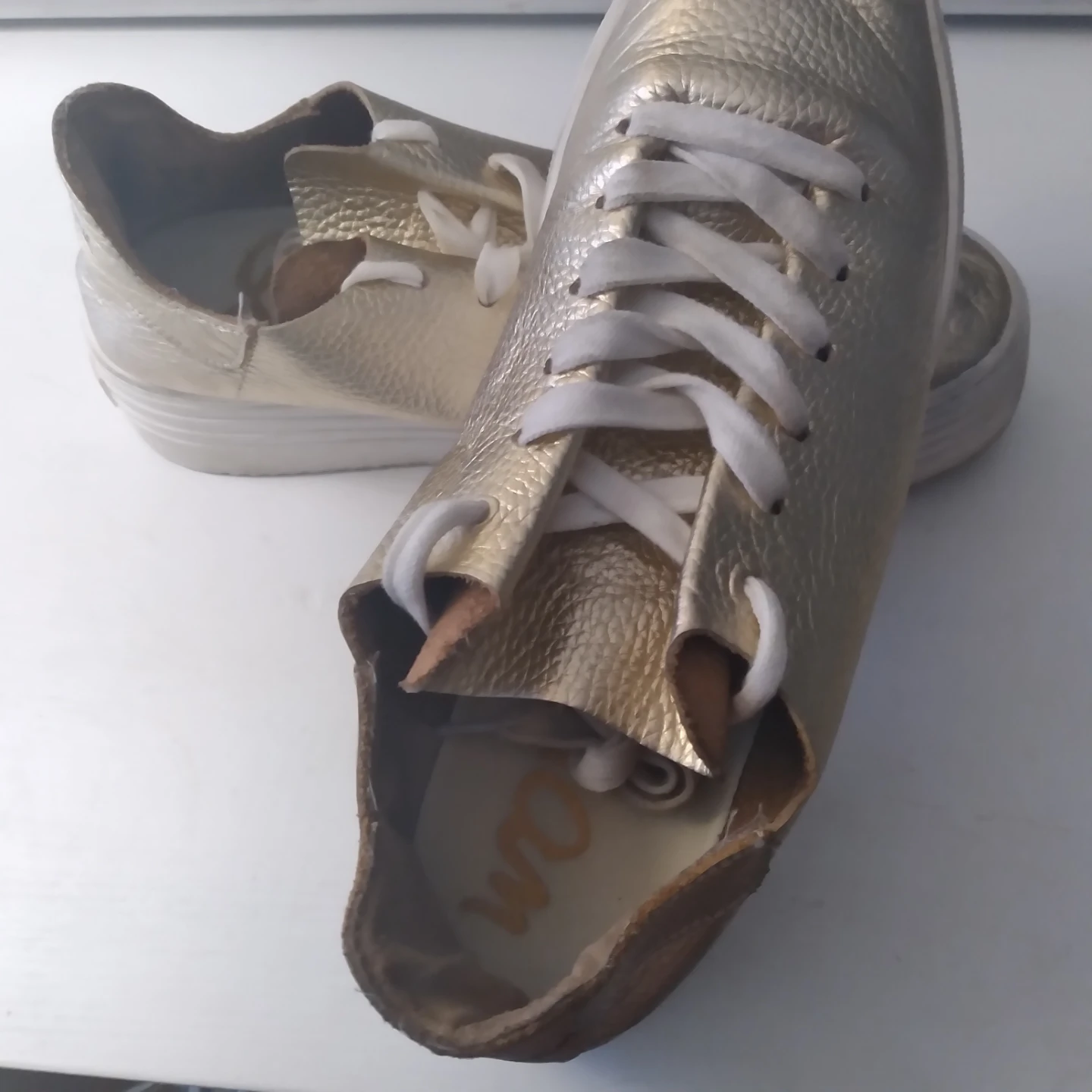 Sam Edelman Gold Sneakers - photo 4
