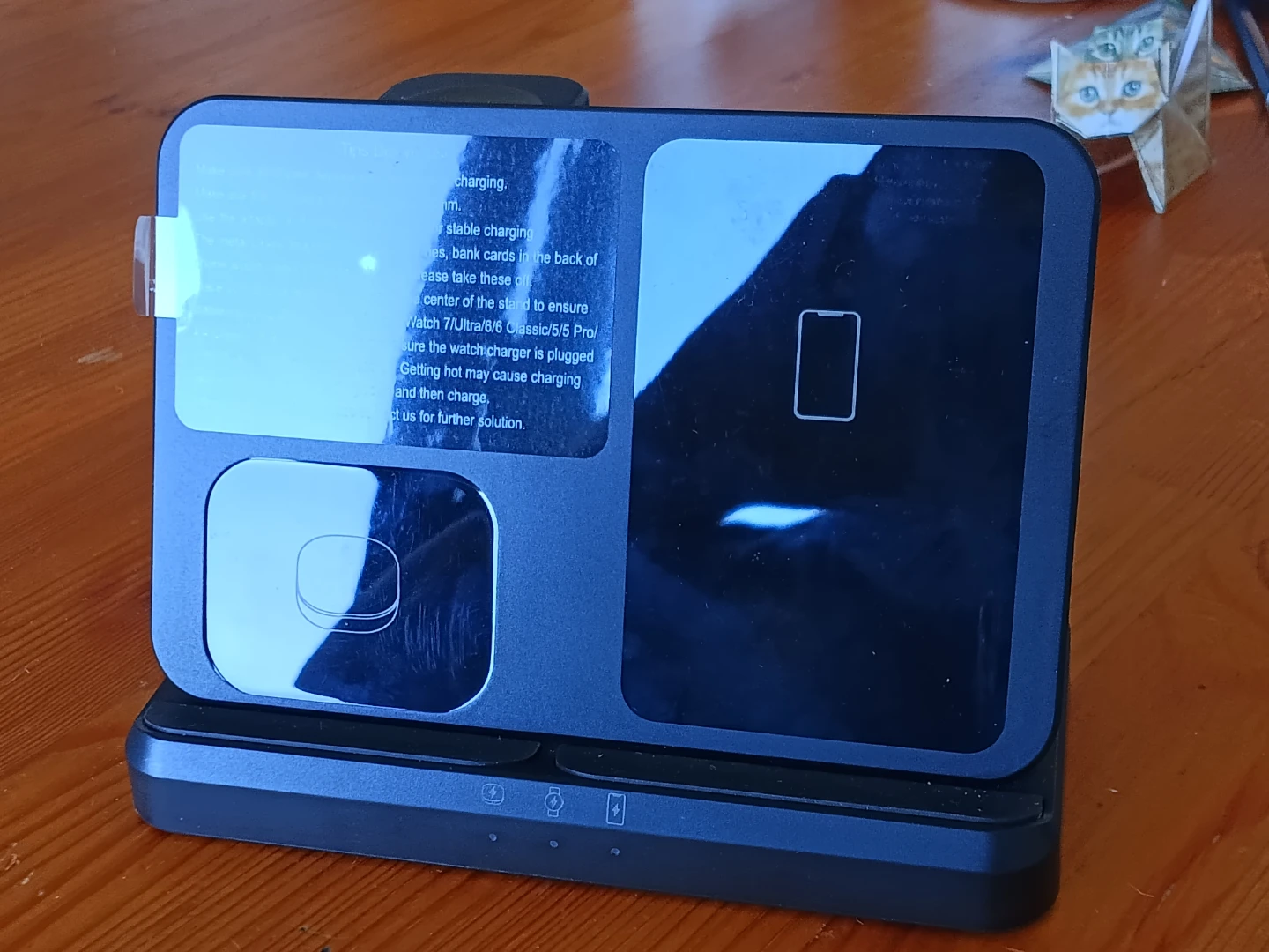 3-in-1 Wireless Charging Station 15W