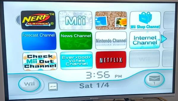 Nintendo Wii Bundle - photo 2