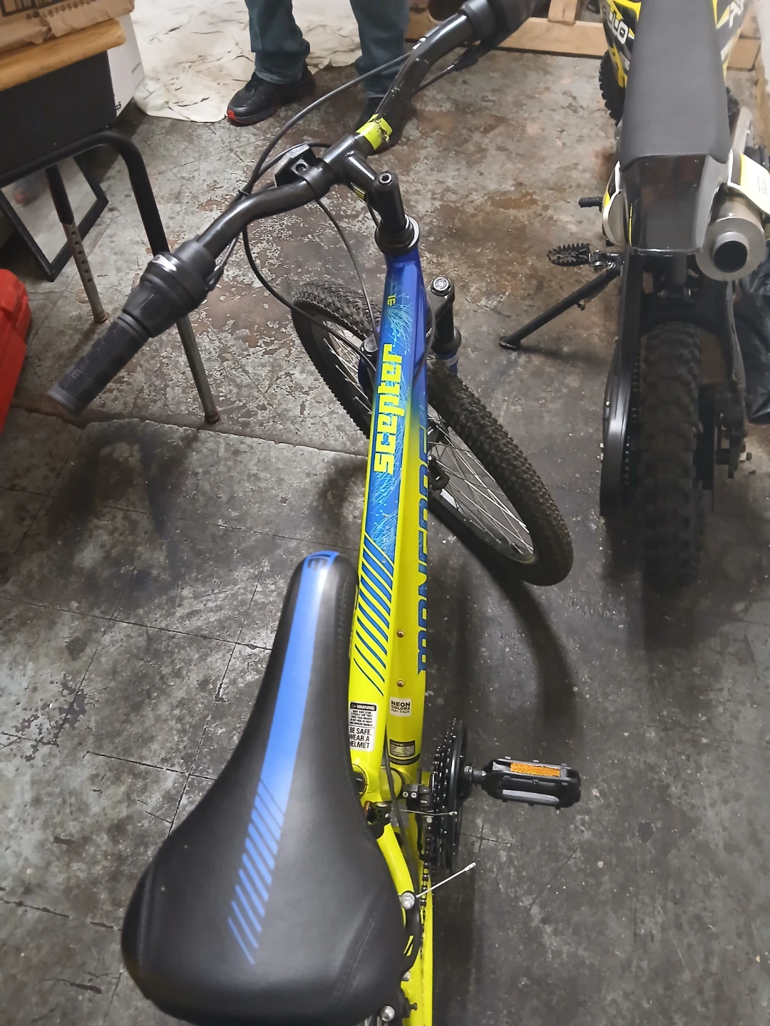 Mongoose Men's 29" Scooter Mountain Bike - photo 3