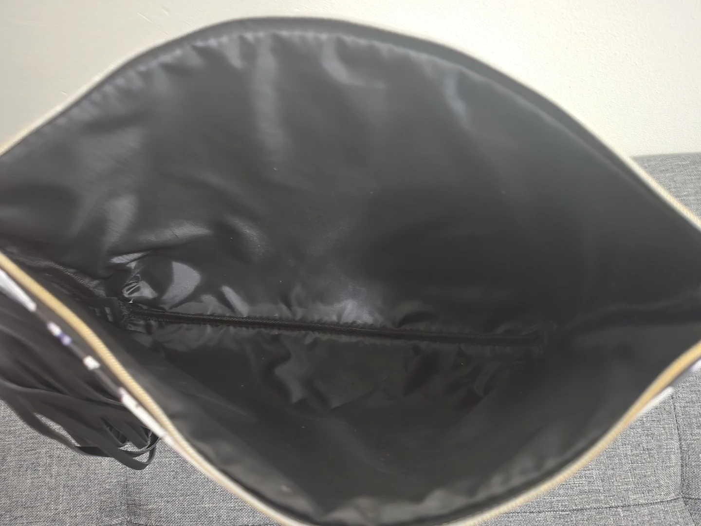 Bebe Floral Clutch - photo 4