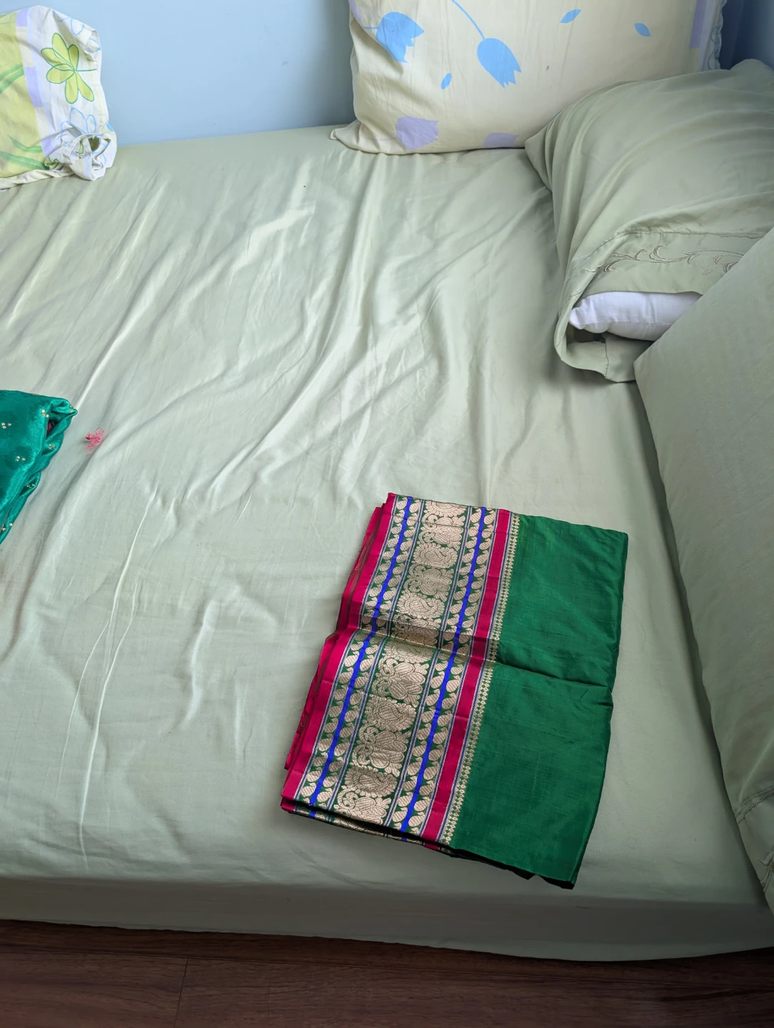 Green Saree with Embellished Border $60 for both - photo 2