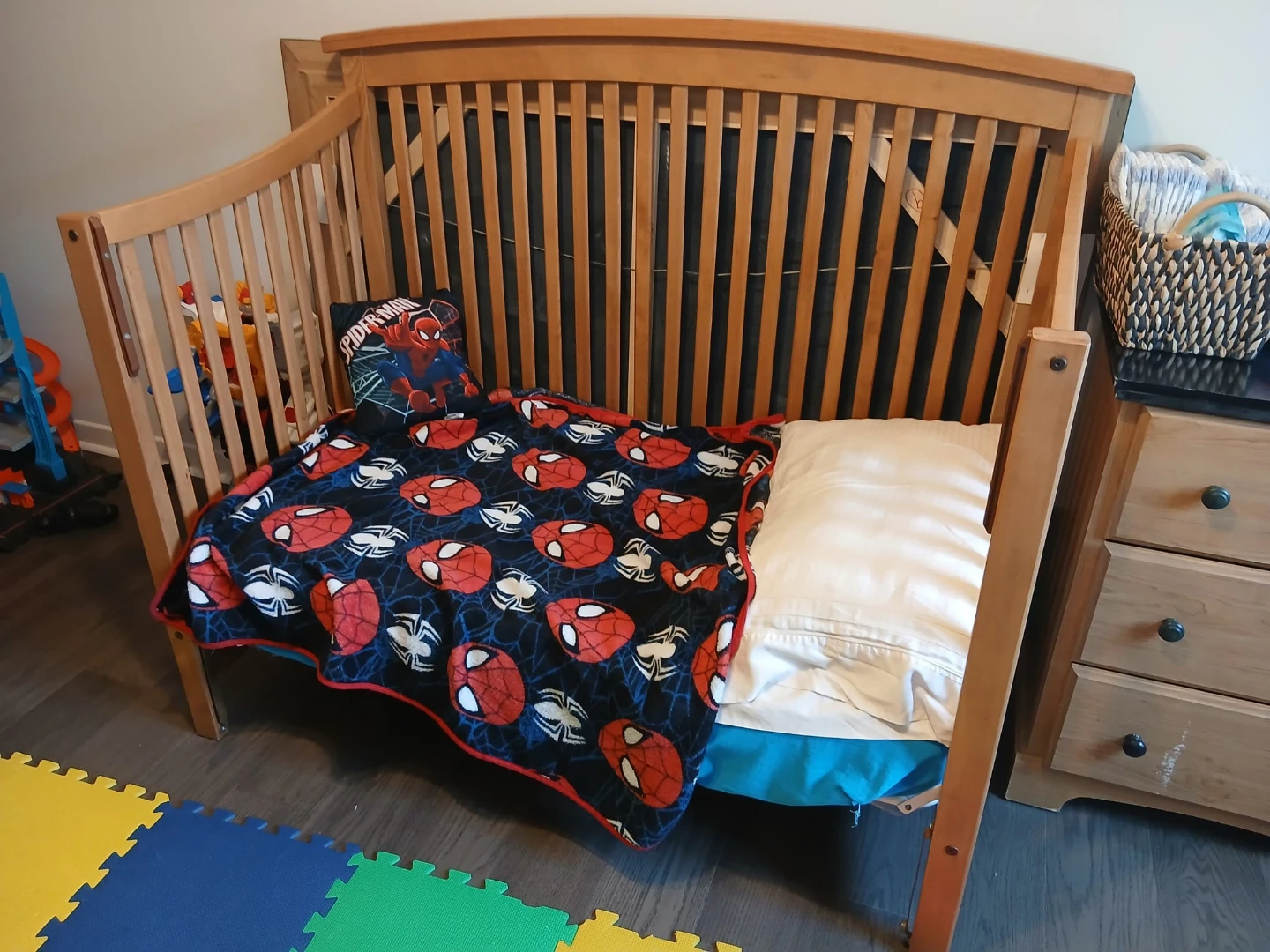 Convertible Crib to Toddler Bed - photo 3