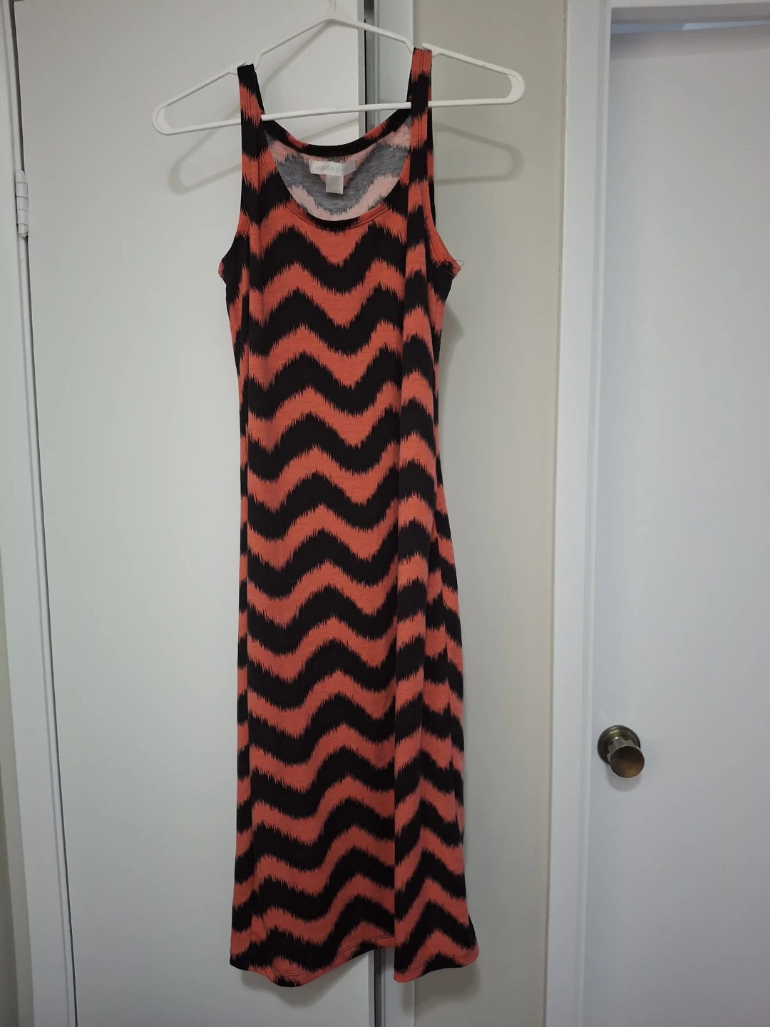 Two women's tank dresses - photo 2