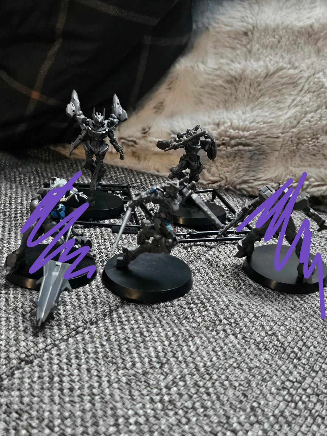 Gundam assembled minis qguxx set (3 minis) r free