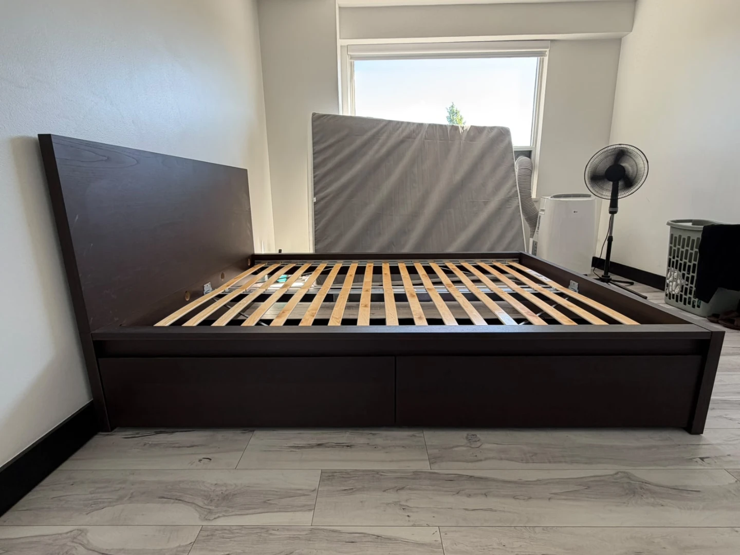 IKEA Malm Bed Frame with Drawers - Dark Brown - photo 2